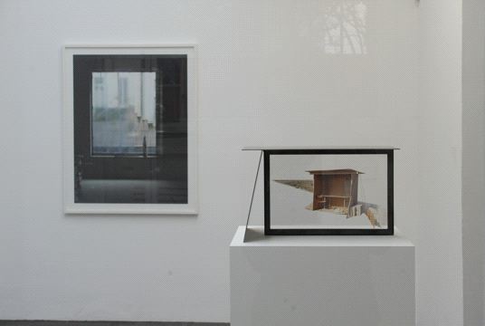 Sabine Hornig, Stilleben am Fenster